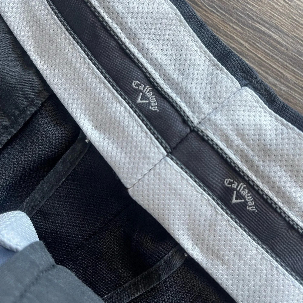 🚩 Final Sale 
Callaway | Men’s Black Pleated Tech Golf Pants, 34x30 - Picture 4 of 6